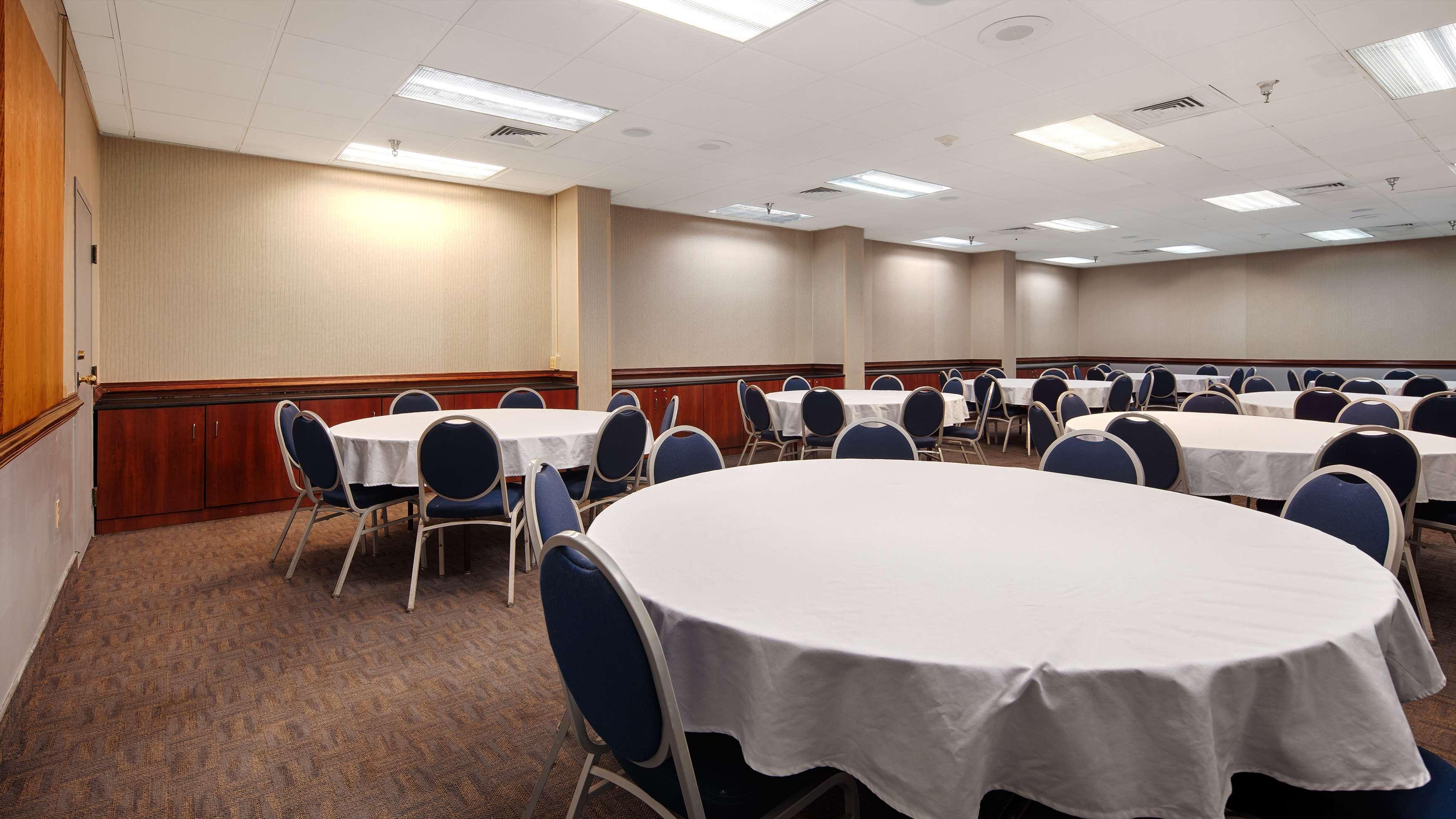 Best Western Springfield Exterior photo