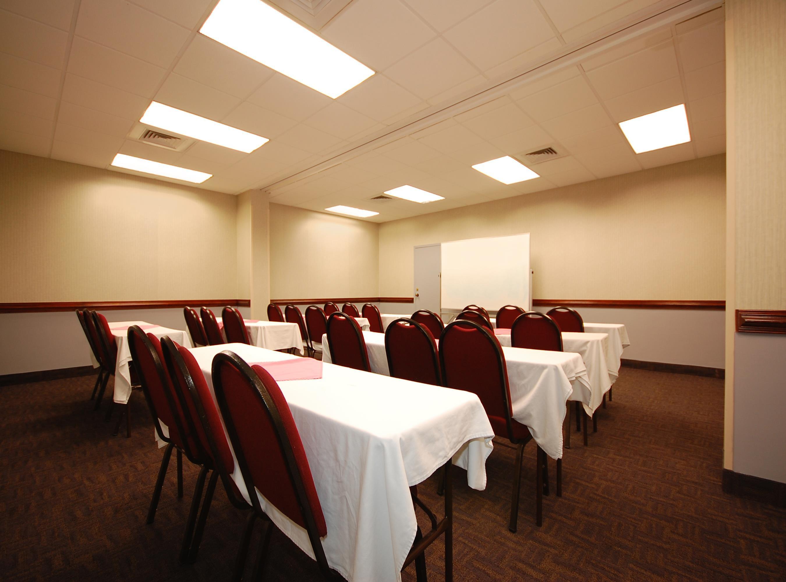 Best Western Springfield Exterior photo