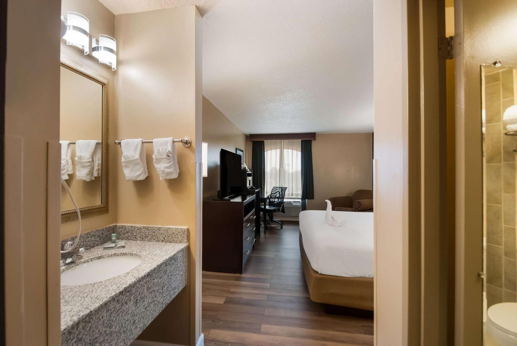 Best Western Springfield Exterior photo